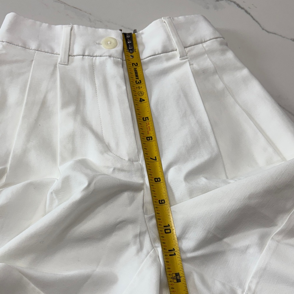 lululemon athletica White Women Shorts - Picture 10 of 11